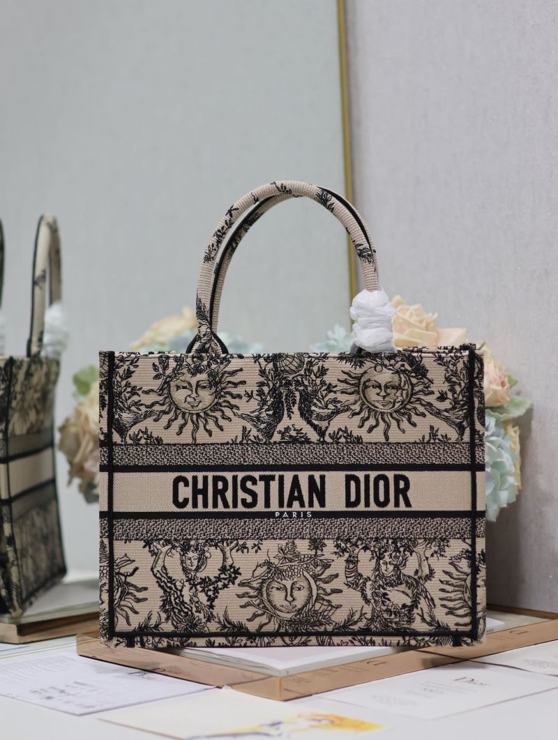 Christian Dior Shopping Bags